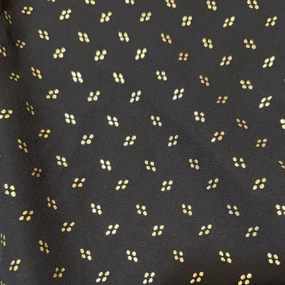 NWT Vince Camuto Black/Gold Women's Lined Blouse/Sheer Sleeves Size XL - Picture 6 of 8
